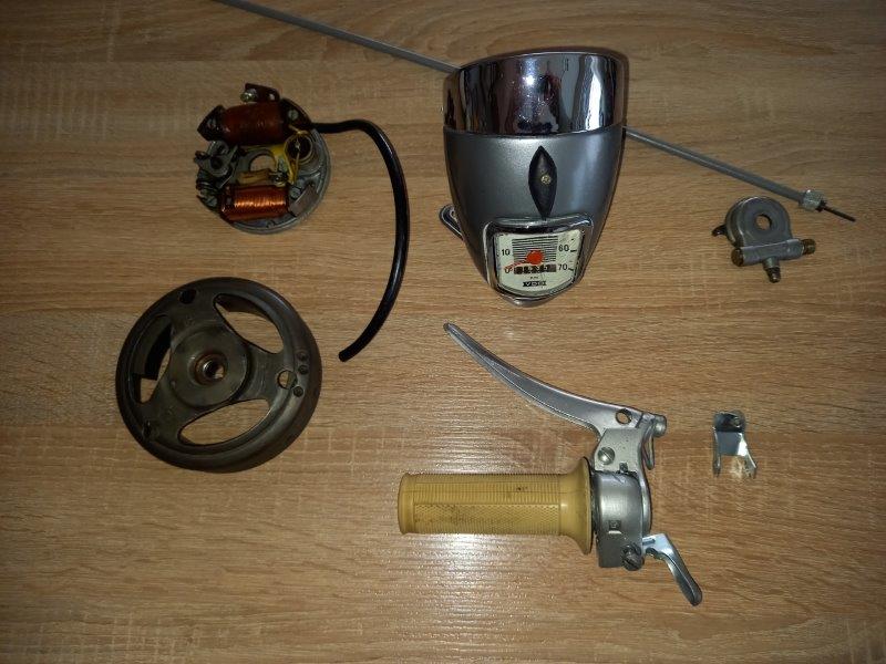 Vorster Zweiradschmiede V 2 VorsterZweiradschmiede  V2 Glatzlef Donnerwerk DieFallensteller www.DieFallensteller.de Die Fallensteller vBBildideen Puch Maxi N S Mofa Moped