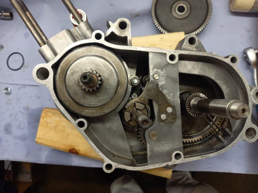 Vorster Zweiradschmiede V 2 VorsterZweiradschmiede  V2 Glatzlef Donnerwerk DieFallensteller www.DieFallensteller.de Die Fallensteller vBBildideen Puch Maxi N S Mofa Moped