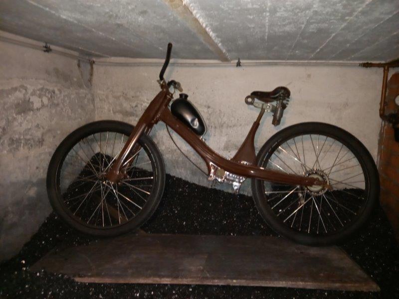 Vorster Zweiradschmiede V 2 VorsterZweiradschmiede  V2 Glatzlef Donnerwerk DieFallensteller www.DieFallensteller.de Die Fallensteller vBBildideen Puch Maxi N S Mofa Moped